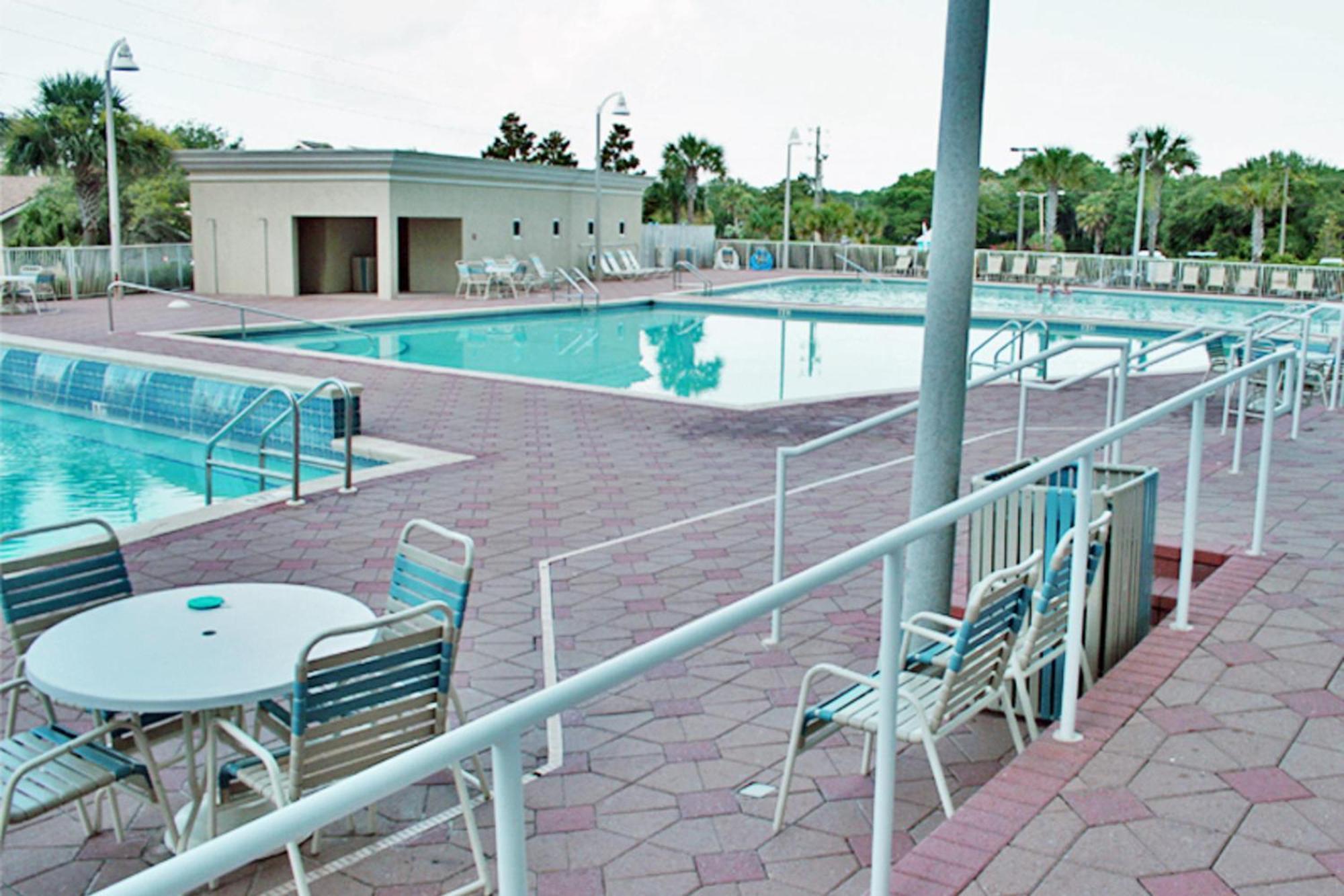 Ariel Dunes II Destin Bilik gambar